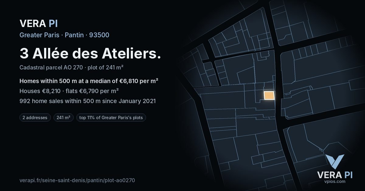 3 Allée des Ateliers, Pantin at night – the plot lit, the parcels around coloured by the prices near them