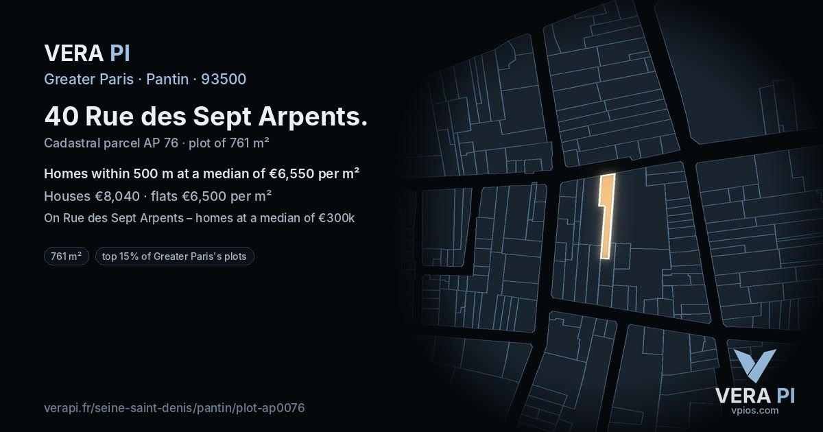 40 Rue des Sept Arpents, Pantin at night – the plot lit, the parcels around coloured by the prices near them