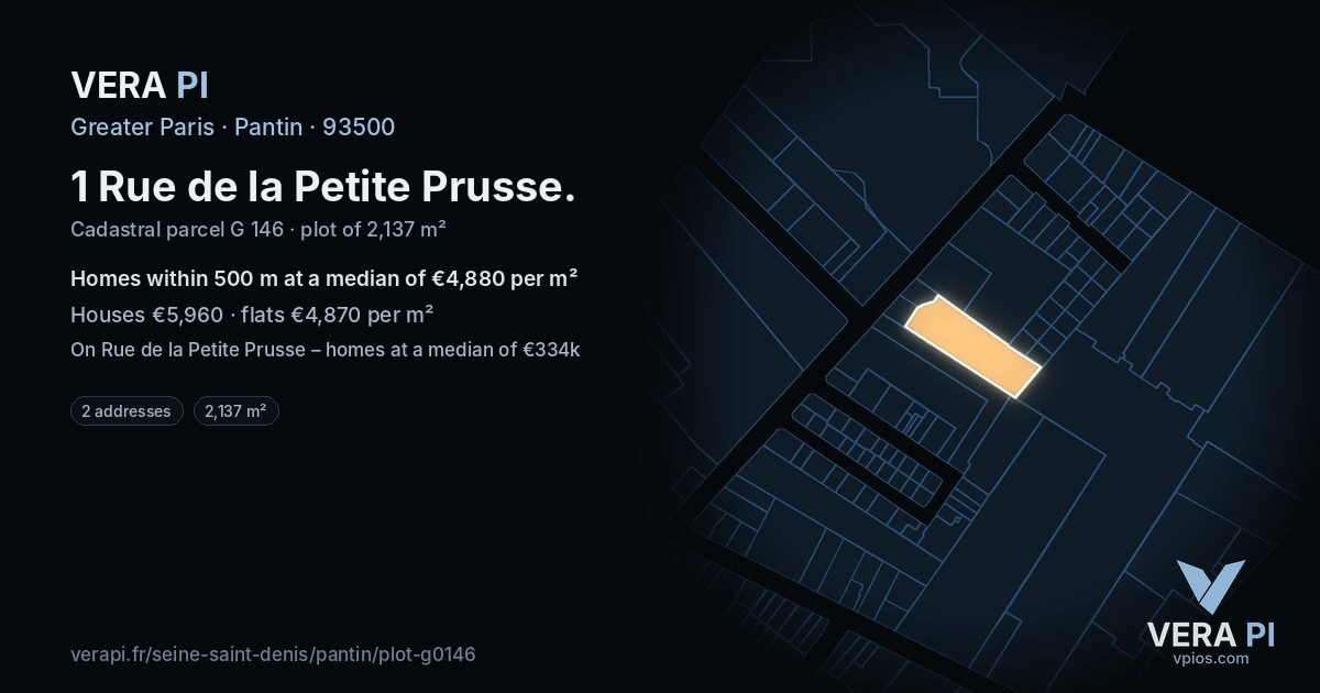 1 Rue de la Petite Prusse, Pantin at night – the plot lit, the parcels around coloured by the prices near them