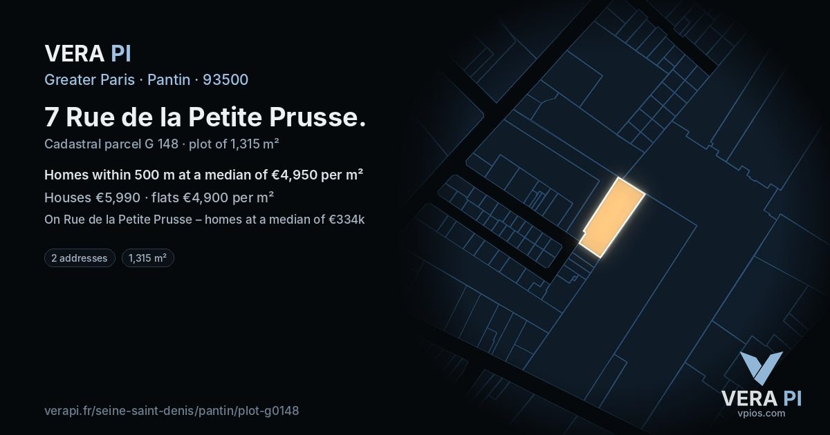 7 Rue de la Petite Prusse, Pantin at night – the plot lit, the parcels around coloured by the prices near them
