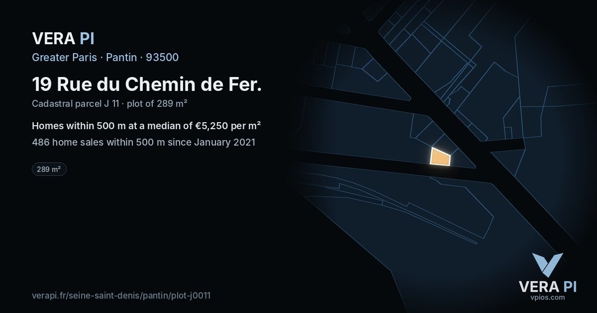 19 Rue du Chemin de Fer, Pantin at night – the plot lit, the parcels around coloured by the prices near them