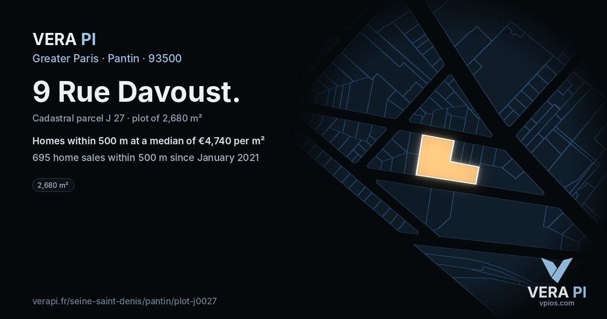 9 Rue Davoust, Pantin at night – the plot lit, the parcels around coloured by the prices near them