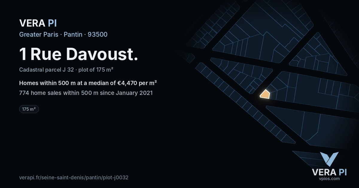 1 Rue Davoust, Pantin at night – the plot lit, the parcels around coloured by the prices near them