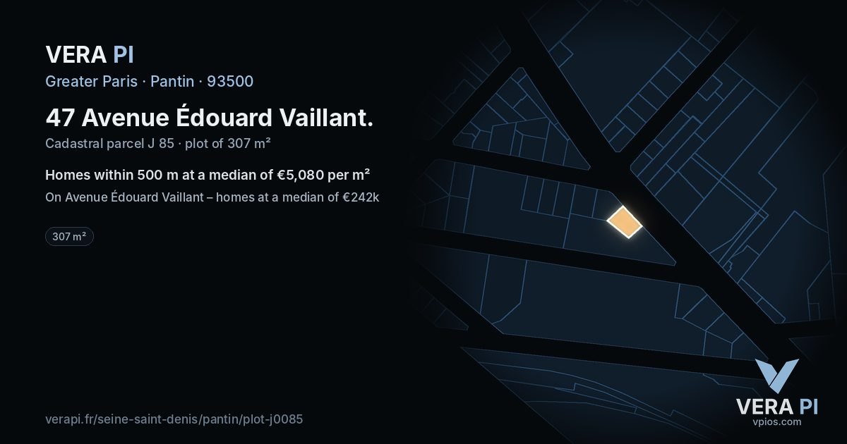 47 Avenue Édouard Vaillant, Pantin at night – the plot lit, the parcels around coloured by the prices near them