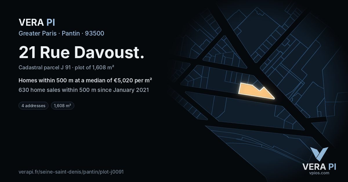 21 Rue Davoust, Pantin at night – the plot lit, the parcels around coloured by the prices near them