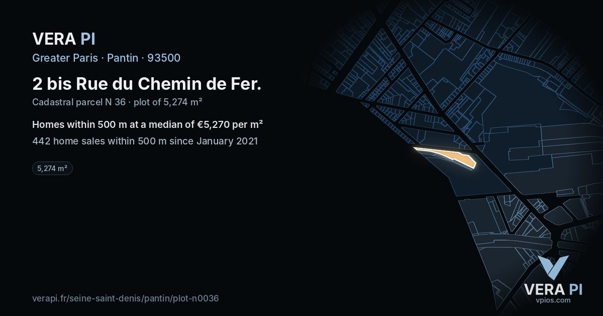 2 bis Rue du Chemin de Fer, Pantin at night – the plot lit, the parcels around coloured by the prices near them