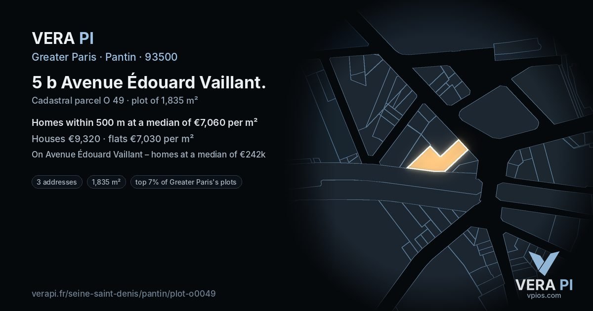 5 b Avenue Édouard Vaillant, Pantin at night – the plot lit, the parcels around coloured by the prices near them