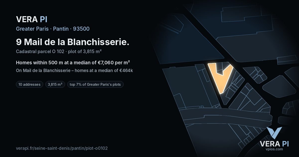 9 Mail de la Blanchisserie, Pantin at night – the plot lit, the parcels around coloured by the prices near them