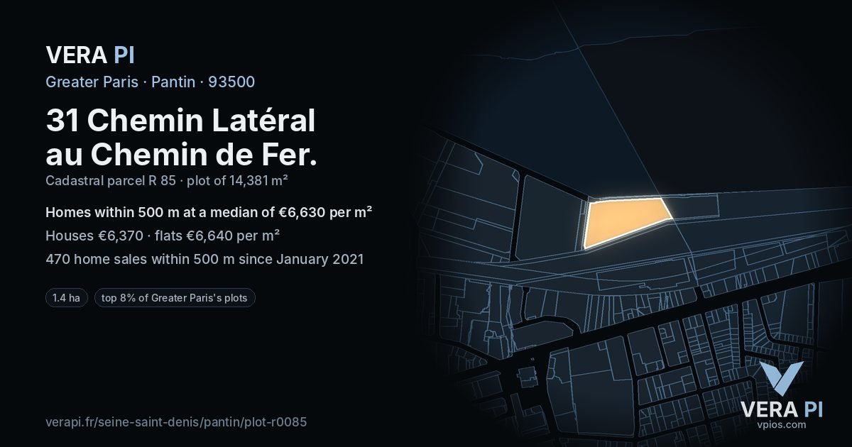 31 Chemin Latéral au Chemin de Fer, Pantin at night – the plot lit, the parcels around coloured by the prices near them