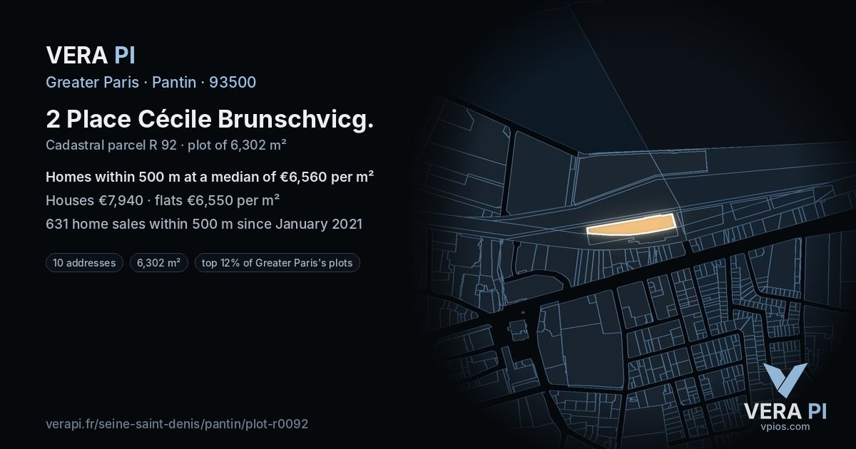2 Place Cécile Brunschvicg, Pantin at night – the plot lit, the parcels around coloured by the prices near them