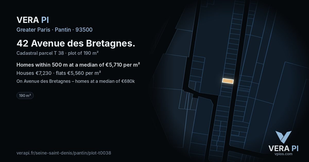 42 Avenue des Bretagnes, Pantin at night – the plot lit, the parcels around coloured by the prices near them