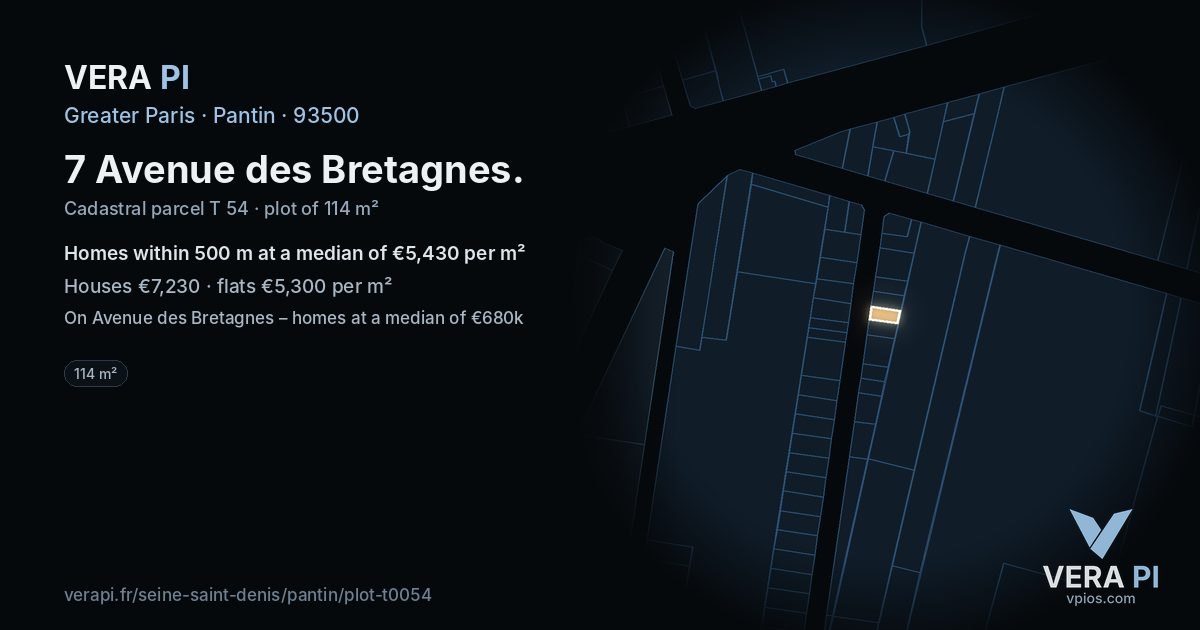 7 Avenue des Bretagnes, Pantin at night – the plot lit, the parcels around coloured by the prices near them