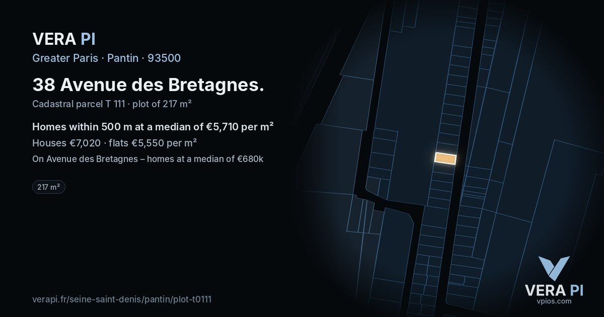 38 Avenue des Bretagnes, Pantin at night – the plot lit, the parcels around coloured by the prices near them