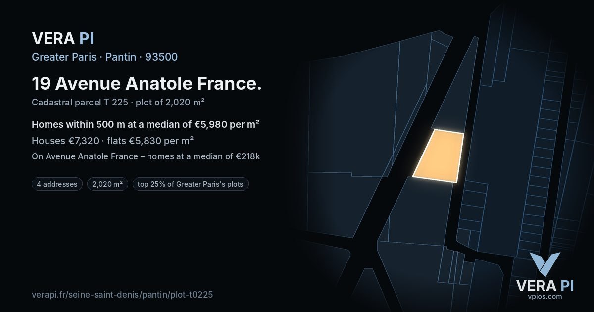 19 Avenue Anatole France, Pantin at night – the plot lit, the parcels around coloured by the prices near them
