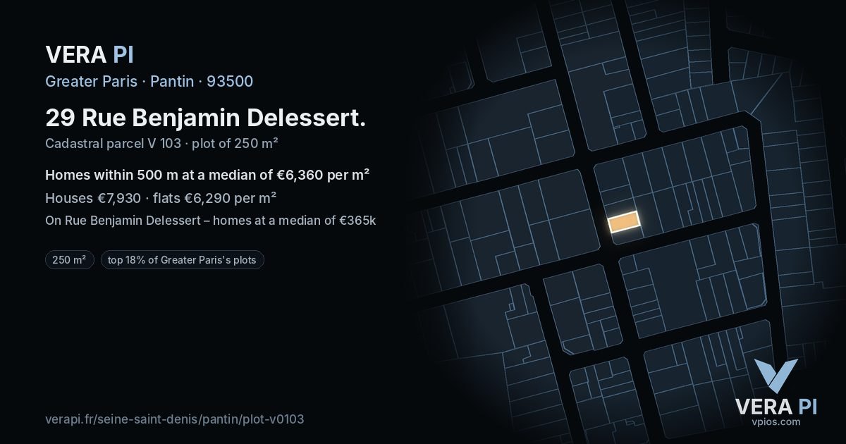 29 Rue Benjamin Delessert, Pantin at night – the plot lit, the parcels around coloured by the prices near them