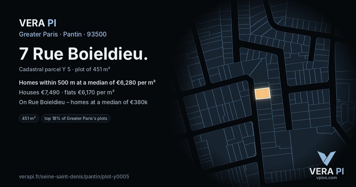 7 Rue Boieldieu, Pantin at night – the plot lit, the parcels around coloured by the prices near them