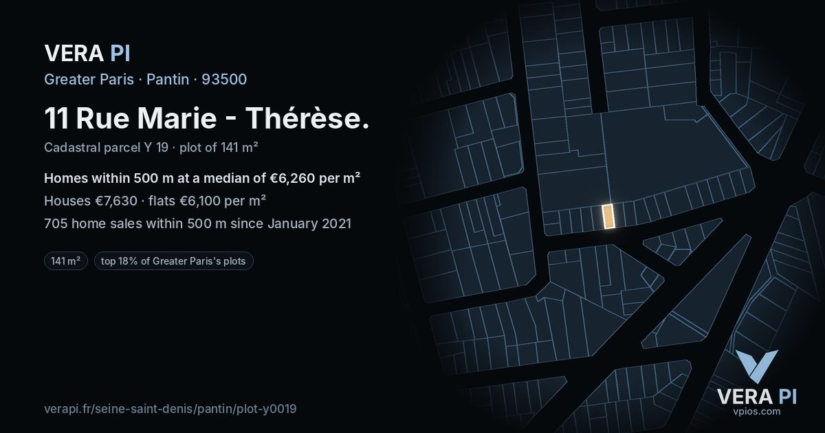11 Rue Marie - Thérèse, Pantin at night – the plot lit, the parcels around coloured by the prices near them