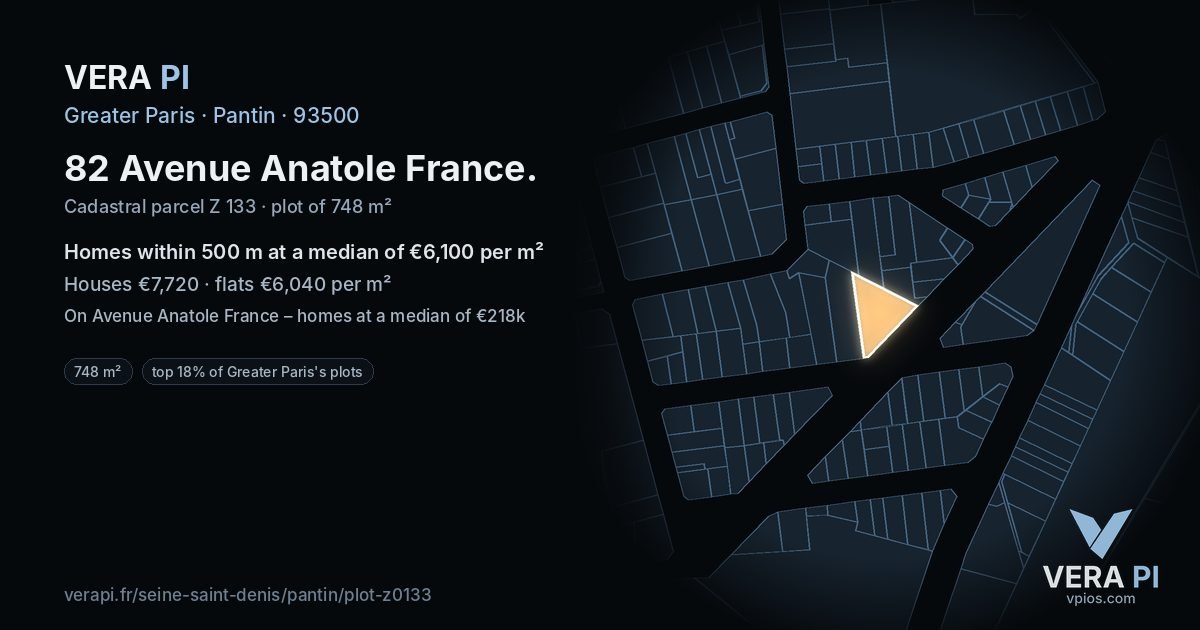 82 Avenue Anatole France, Pantin at night – the plot lit, the parcels around coloured by the prices near them