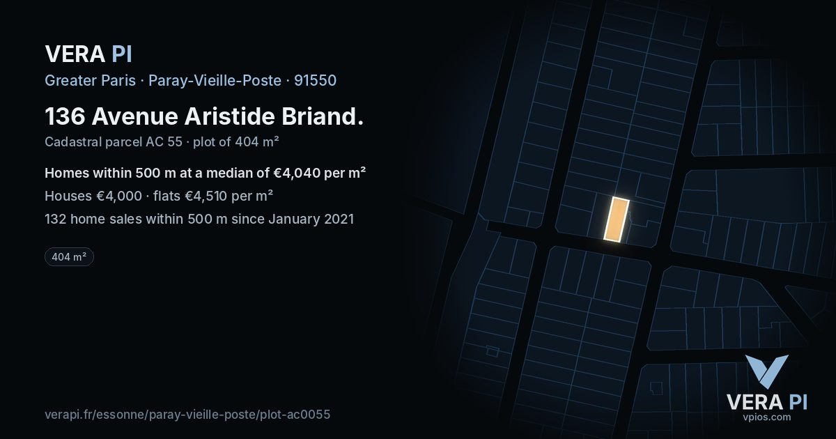 136 Avenue Aristide Briand, Paray-Vieille-Poste at night – the plot lit, the parcels around coloured by the prices near them