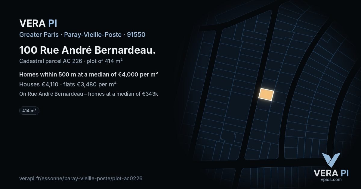 100 Rue André Bernardeau, Paray-Vieille-Poste at night – the plot lit, the parcels around coloured by the prices near them