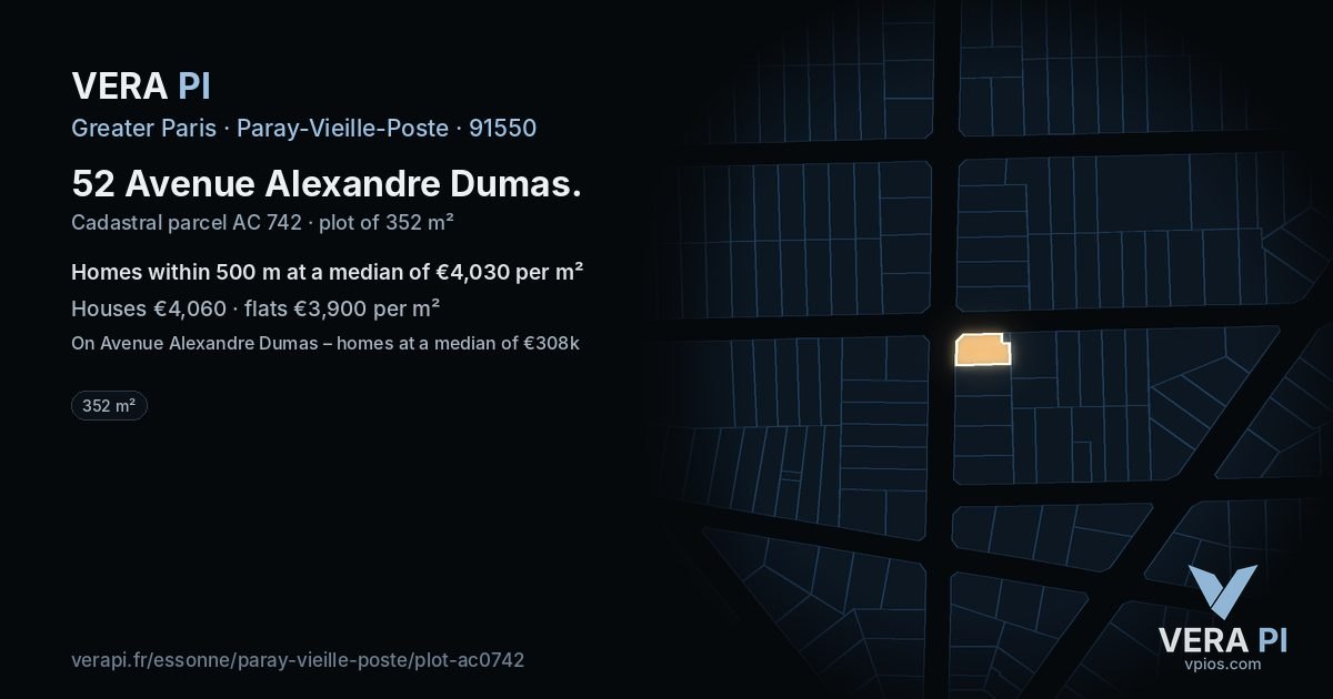 52 Avenue Alexandre Dumas, Paray-Vieille-Poste at night – the plot lit, the parcels around coloured by the prices near them