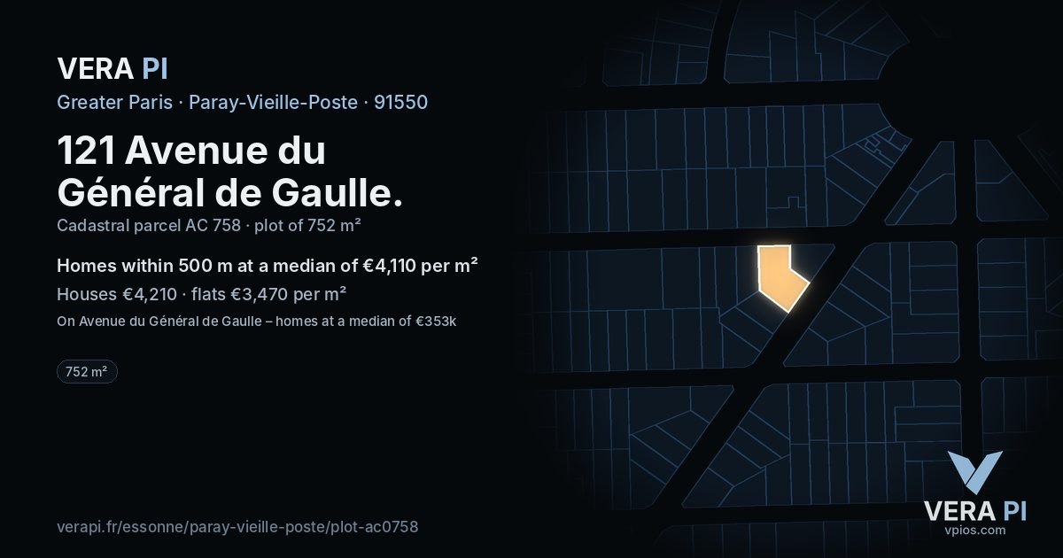 121 Avenue du Général de Gaulle, Paray-Vieille-Poste at night – the plot lit, the parcels around coloured by the prices near them