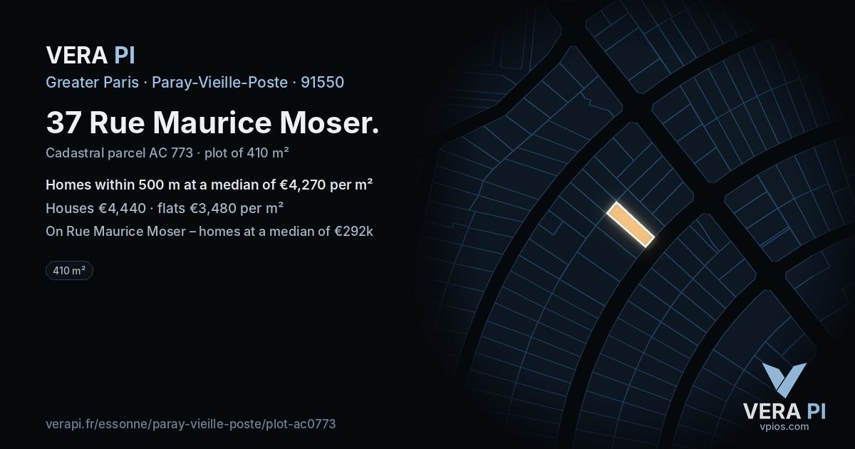 37 Rue Maurice Moser, Paray-Vieille-Poste at night – the plot lit, the parcels around coloured by the prices near them