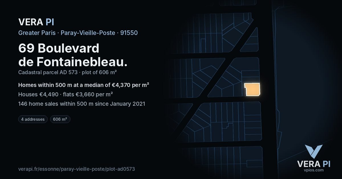 69 Boulevard de Fontainebleau, Paray-Vieille-Poste at night – the plot lit, the parcels around coloured by the prices near them