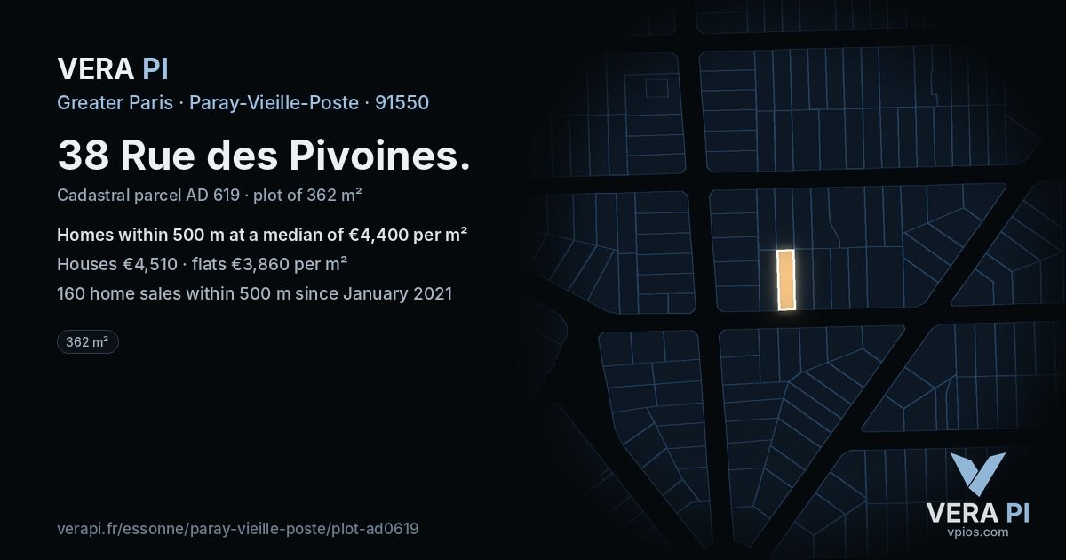 38 Rue des Pivoines, Paray-Vieille-Poste at night – the plot lit, the parcels around coloured by the prices near them