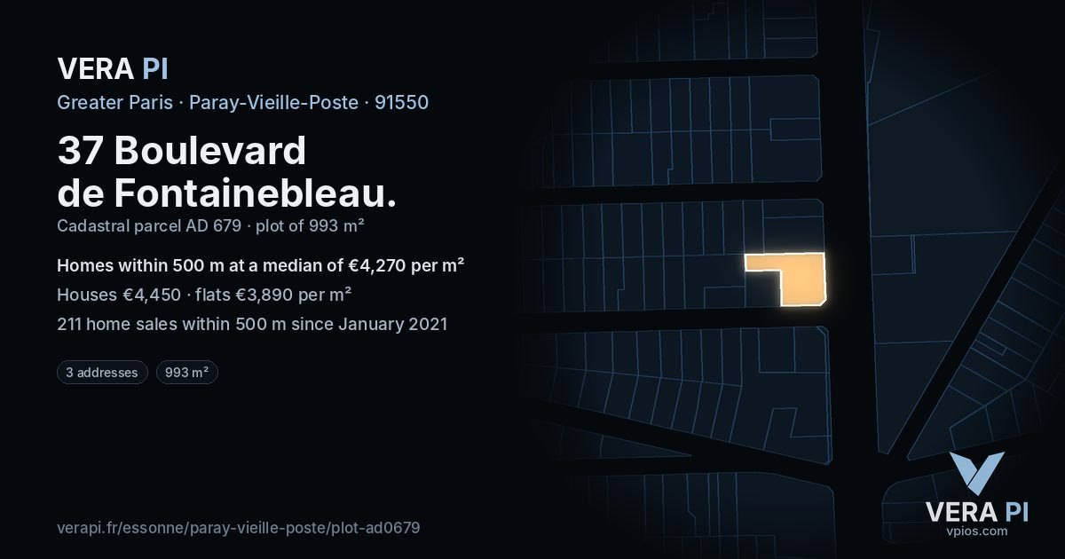 37 Boulevard de Fontainebleau, Paray-Vieille-Poste at night – the plot lit, the parcels around coloured by the prices near them