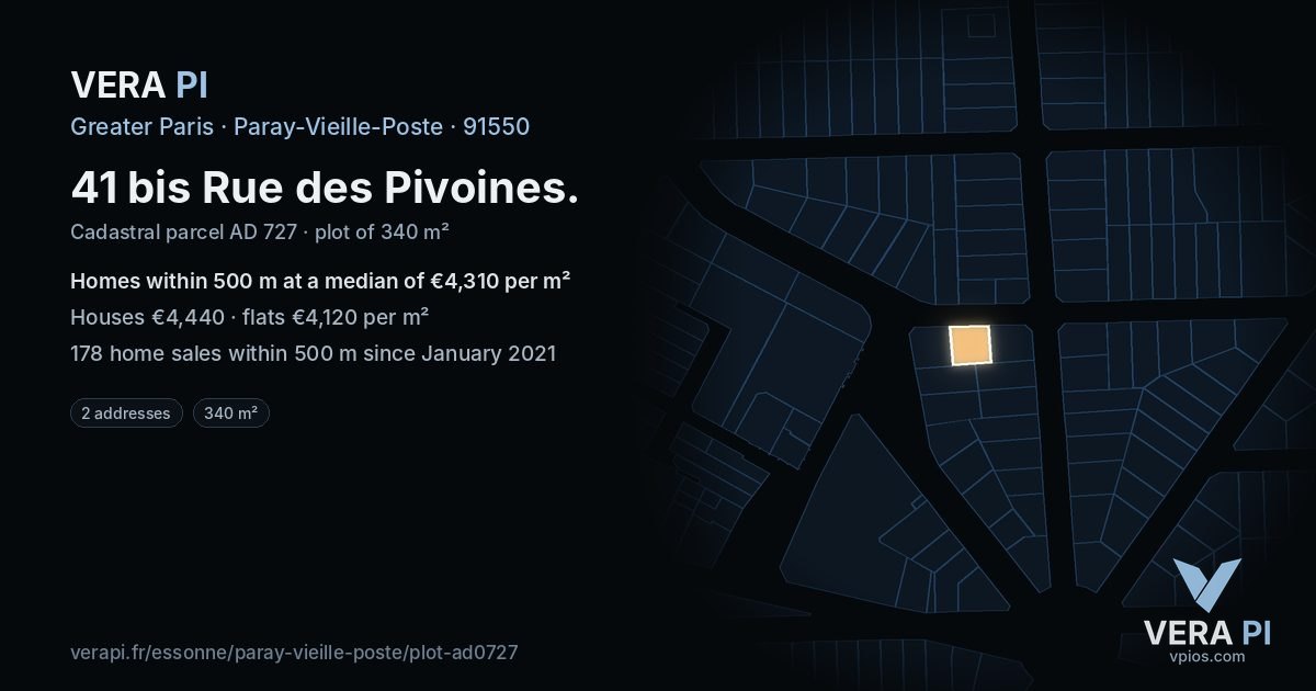 41 bis Rue des Pivoines, Paray-Vieille-Poste at night – the plot lit, the parcels around coloured by the prices near them