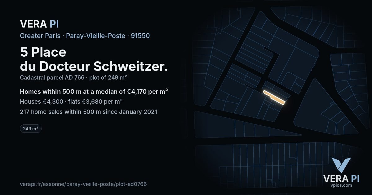 5 Place du Docteur Schweitzer, Paray-Vieille-Poste at night – the plot lit, the parcels around coloured by the prices near them