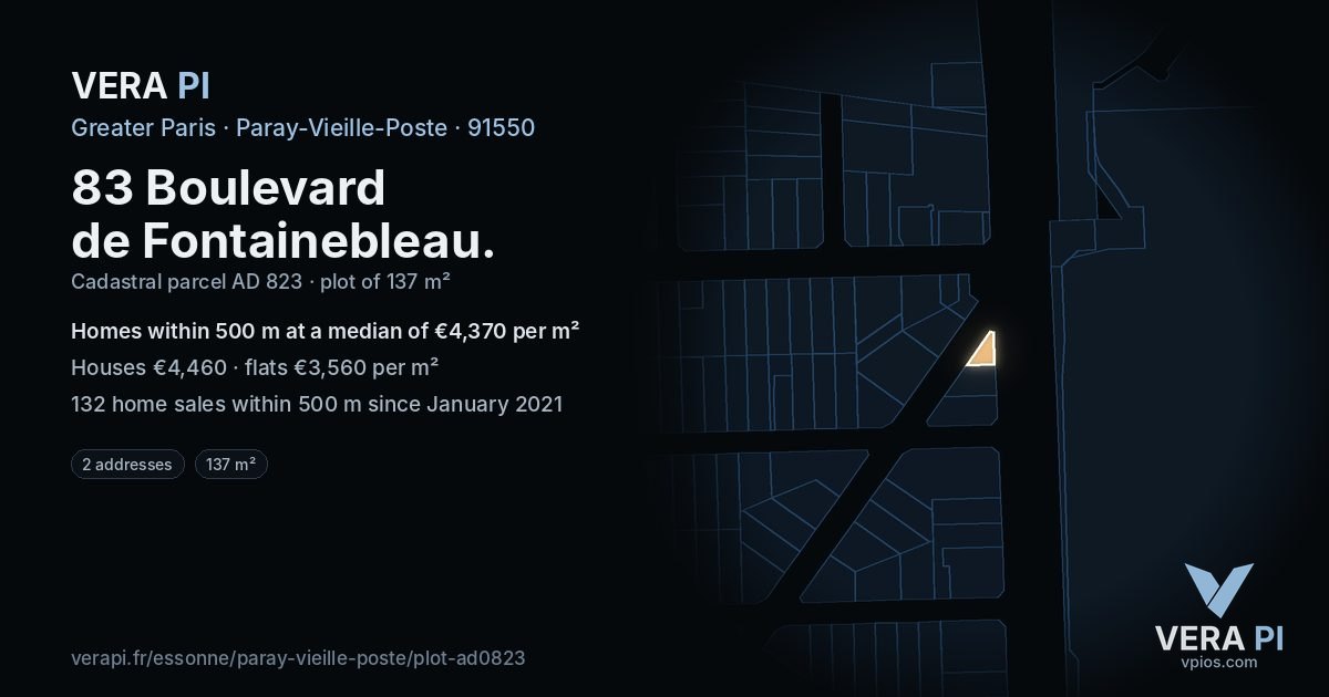 83 Boulevard de Fontainebleau, Paray-Vieille-Poste at night – the plot lit, the parcels around coloured by the prices near them