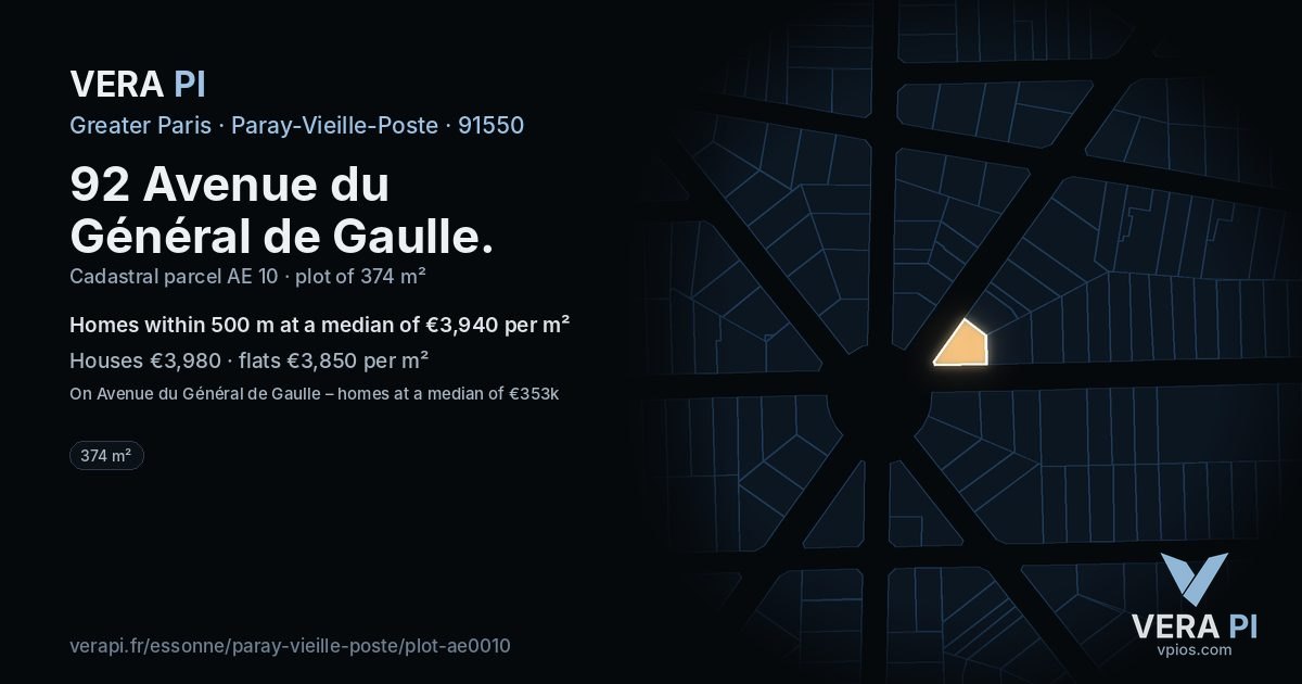 92 Avenue du Général de Gaulle, Paray-Vieille-Poste at night – the plot lit, the parcels around coloured by the prices near them