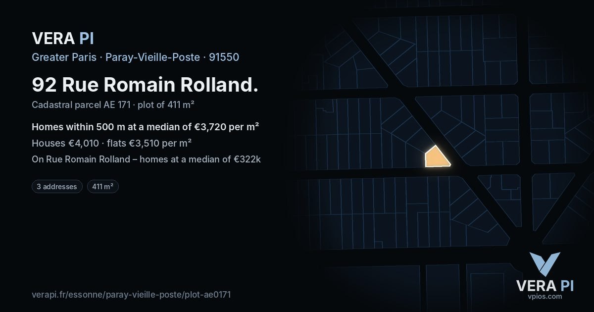 92 Rue Romain Rolland, Paray-Vieille-Poste at night – the plot lit, the parcels around coloured by the prices near them