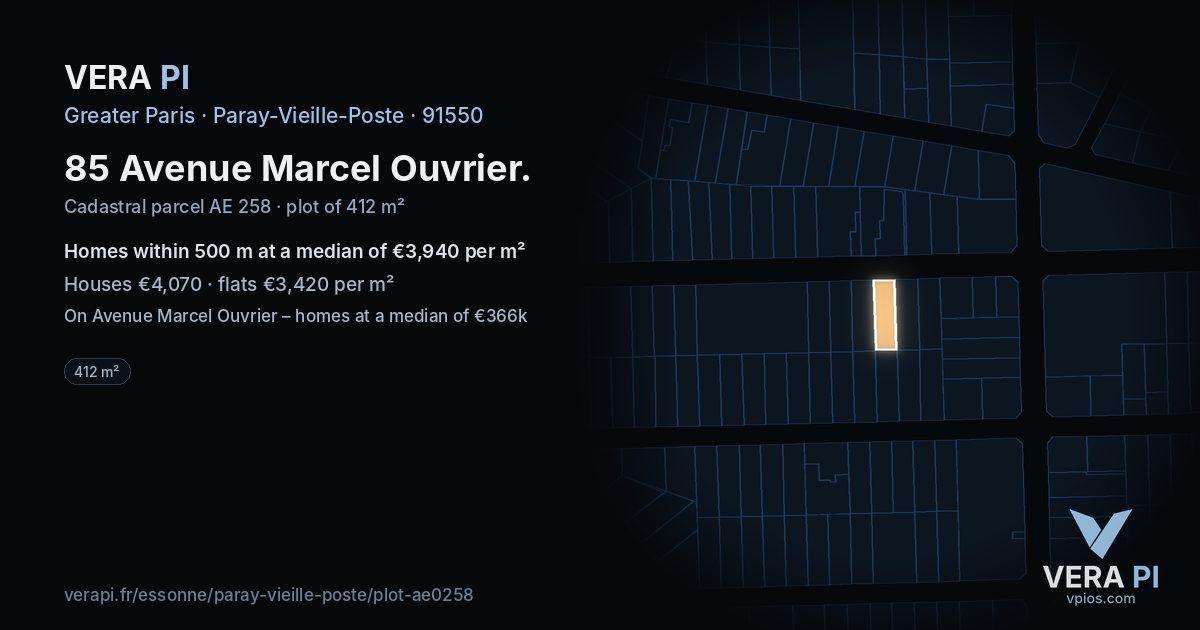85 Avenue Marcel Ouvrier, Paray-Vieille-Poste at night – the plot lit, the parcels around coloured by the prices near them