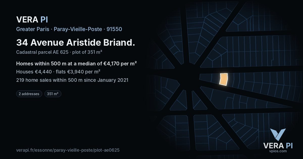 34 Avenue Aristide Briand, Paray-Vieille-Poste at night – the plot lit, the parcels around coloured by the prices near them