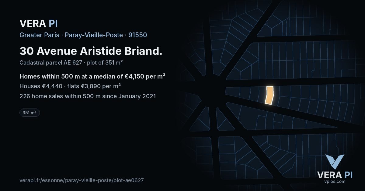30 Avenue Aristide Briand, Paray-Vieille-Poste at night – the plot lit, the parcels around coloured by the prices near them