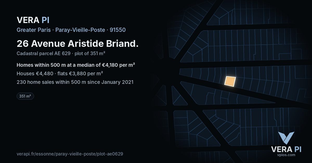 26 Avenue Aristide Briand, Paray-Vieille-Poste at night – the plot lit, the parcels around coloured by the prices near them