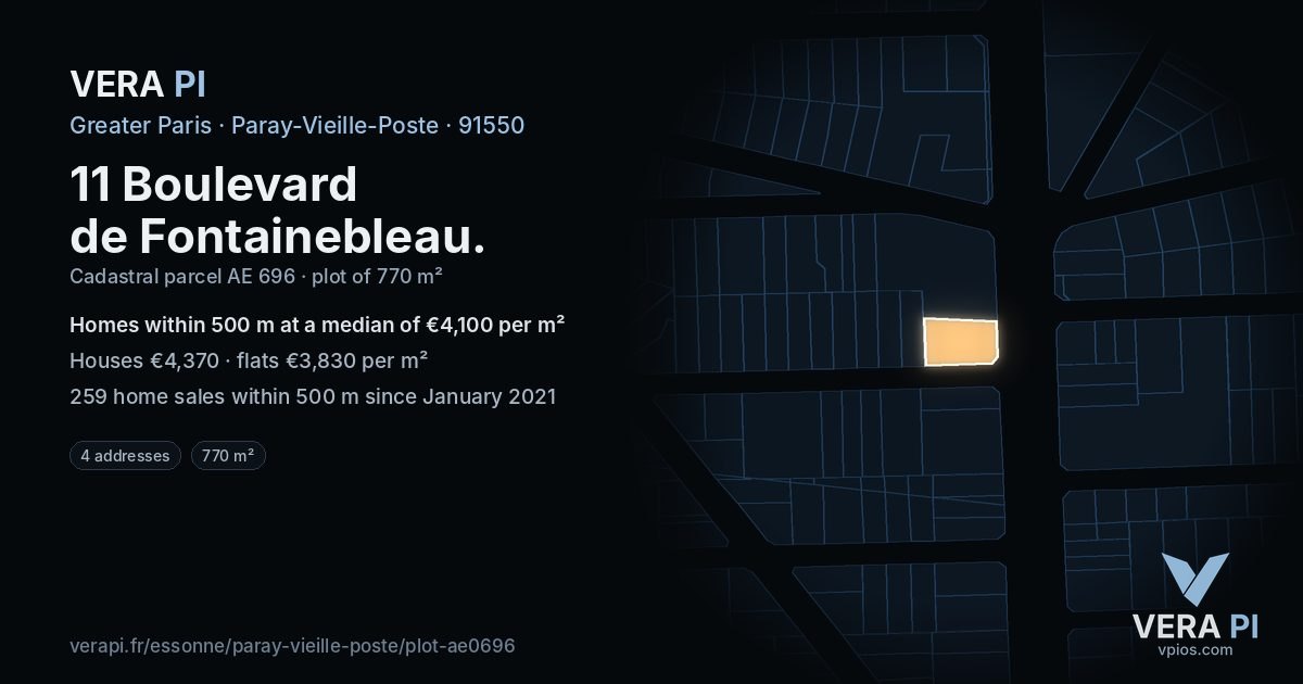 11 Boulevard de Fontainebleau, Paray-Vieille-Poste at night – the plot lit, the parcels around coloured by the prices near them