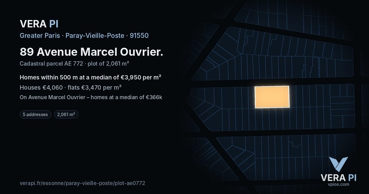 89 Avenue Marcel Ouvrier, Paray-Vieille-Poste at night – the plot lit, the parcels around coloured by the prices near them