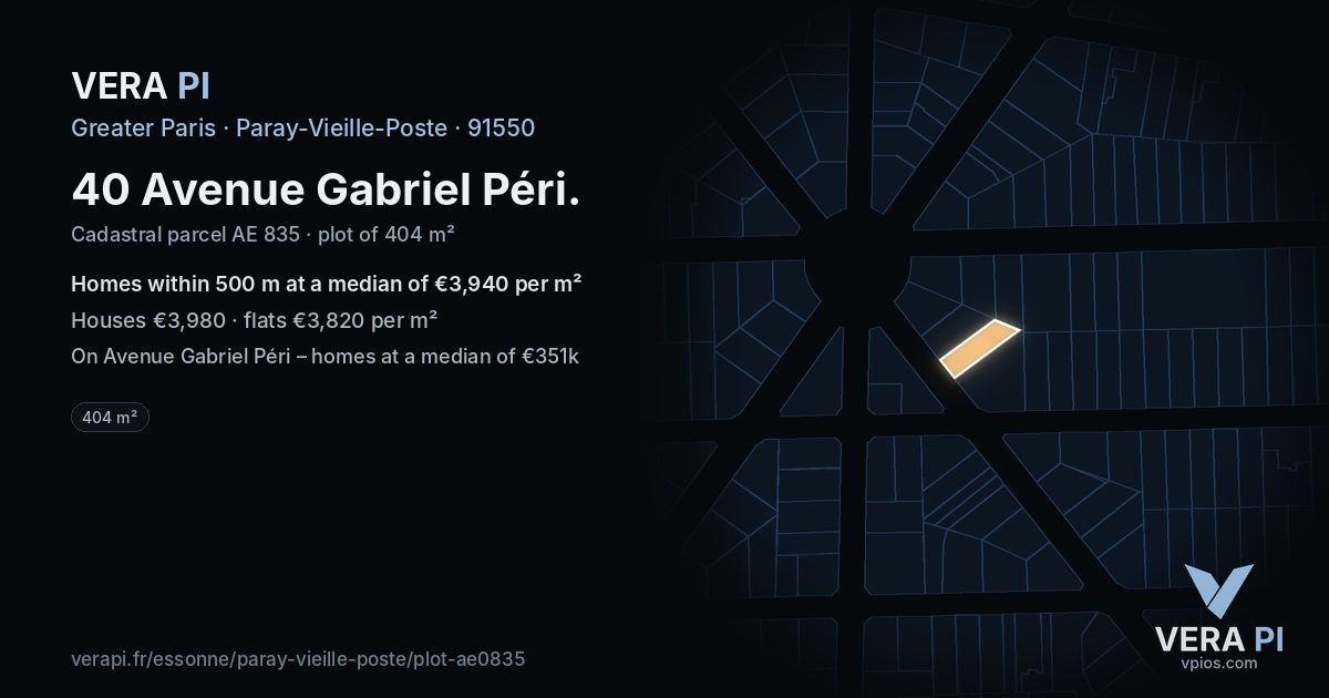 40 Avenue Gabriel Péri, Paray-Vieille-Poste at night – the plot lit, the parcels around coloured by the prices near them
