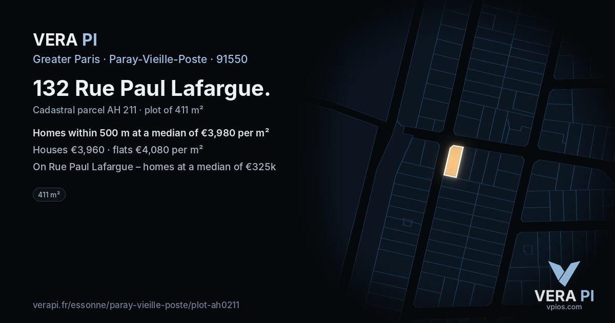 132 Rue Paul Lafargue, Paray-Vieille-Poste at night – the plot lit, the parcels around coloured by the prices near them