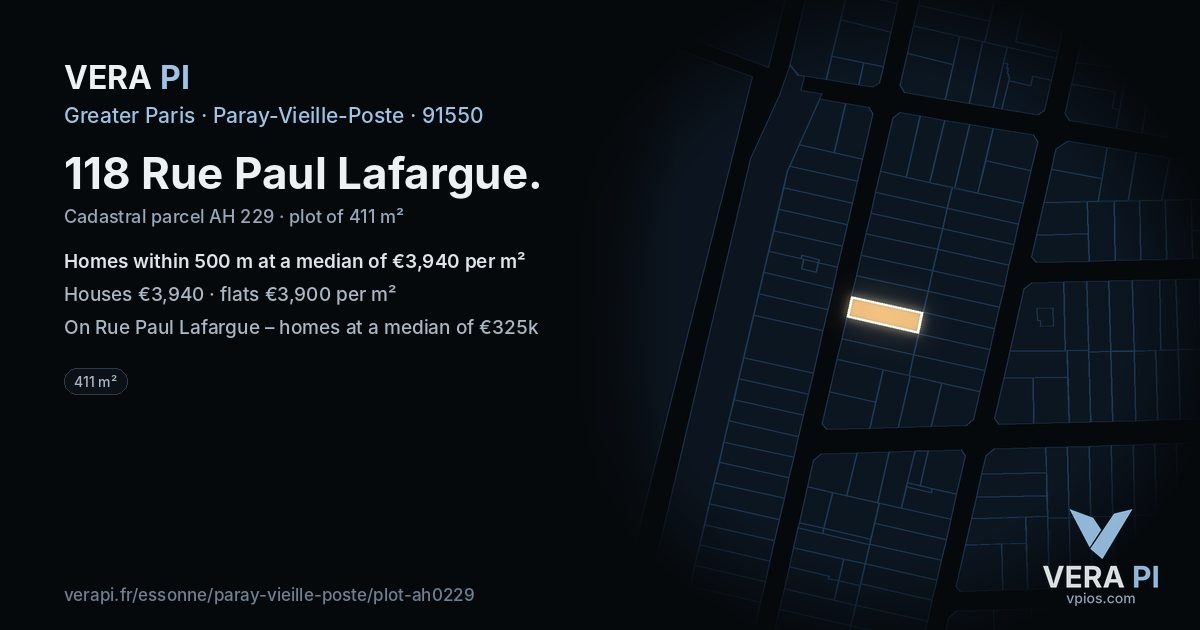 118 Rue Paul Lafargue, Paray-Vieille-Poste at night – the plot lit, the parcels around coloured by the prices near them