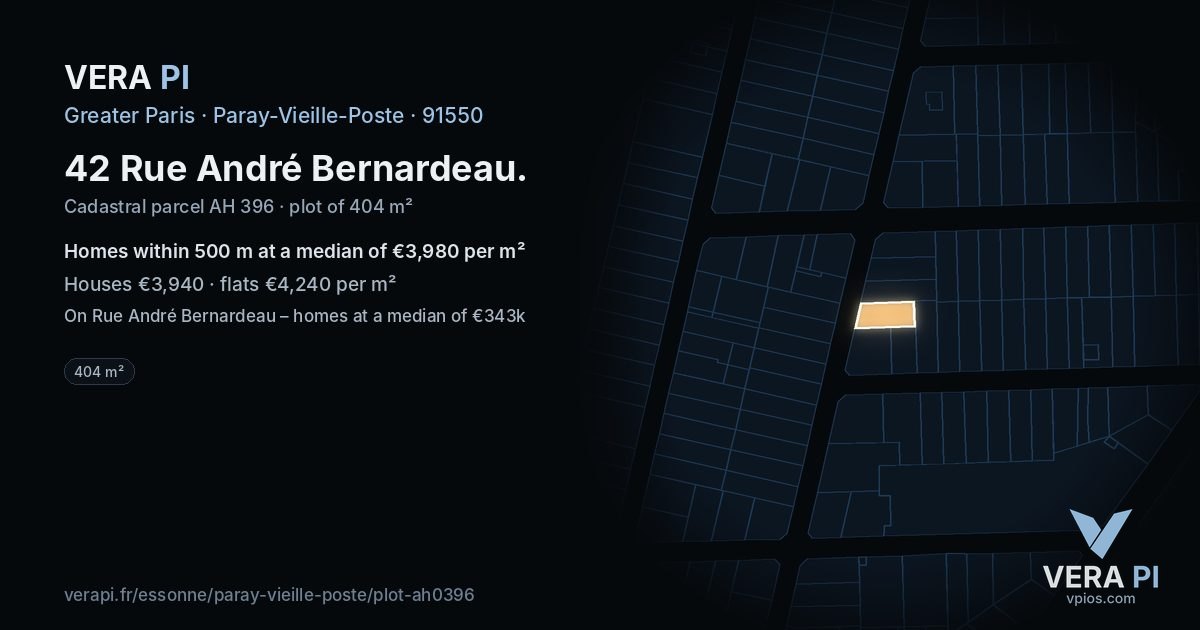 42 Rue André Bernardeau, Paray-Vieille-Poste at night – the plot lit, the parcels around coloured by the prices near them