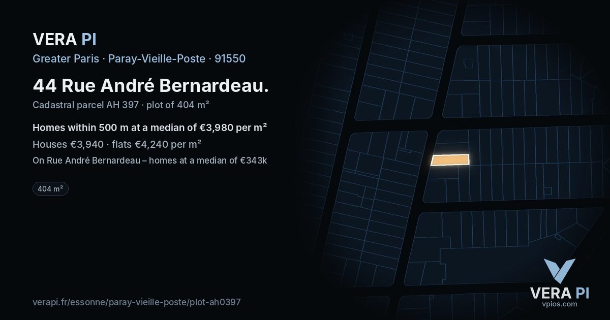 44 Rue André Bernardeau, Paray-Vieille-Poste at night – the plot lit, the parcels around coloured by the prices near them