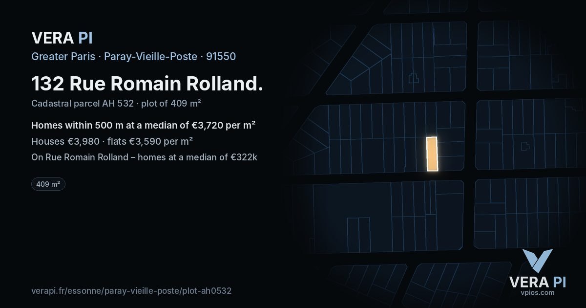 132 Rue Romain Rolland, Paray-Vieille-Poste at night – the plot lit, the parcels around coloured by the prices near them