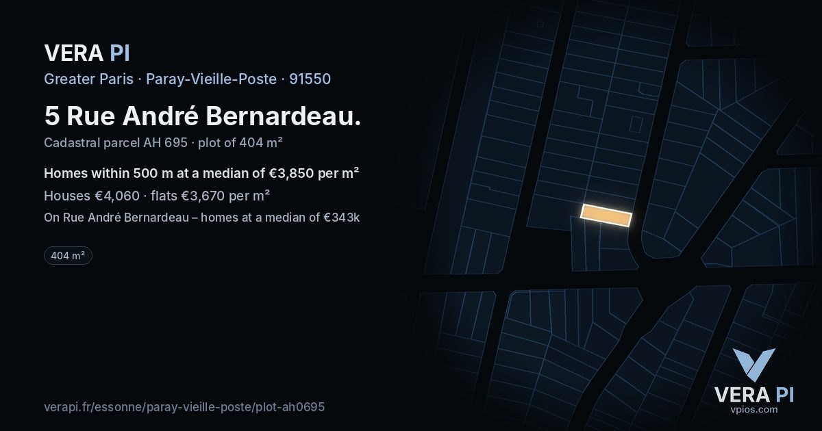 5 Rue André Bernardeau, Paray-Vieille-Poste at night – the plot lit, the parcels around coloured by the prices near them