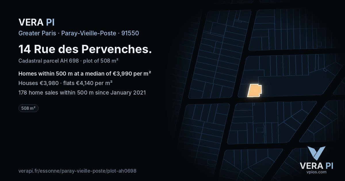 14 Rue des Pervenches, Paray-Vieille-Poste at night – the plot lit, the parcels around coloured by the prices near them