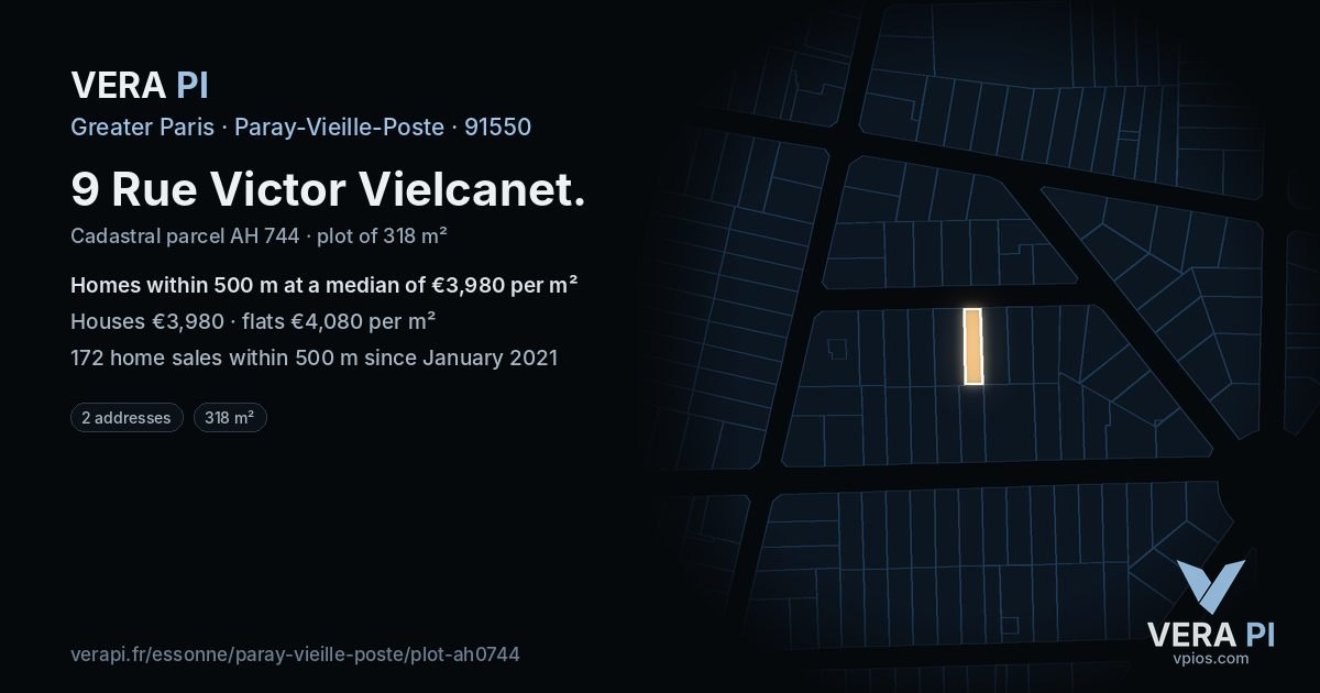 9 Rue Victor Vielcanet, Paray-Vieille-Poste at night – the plot lit, the parcels around coloured by the prices near them
